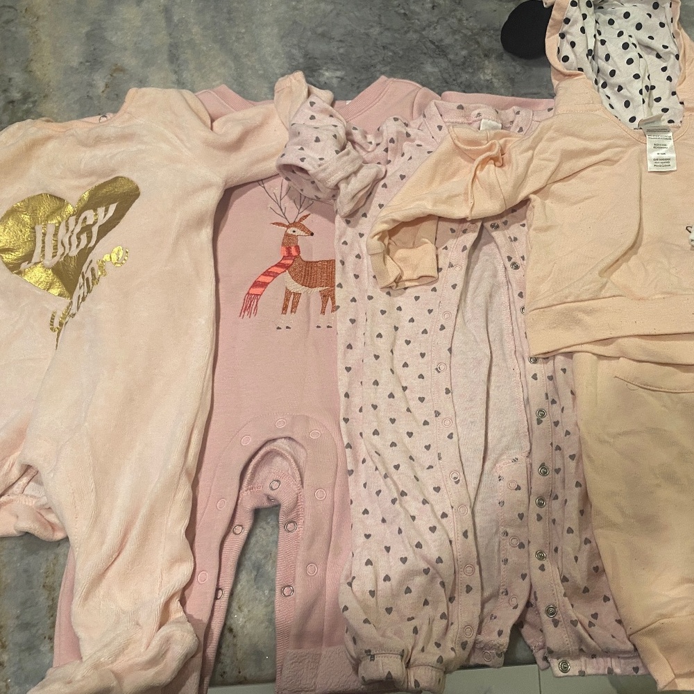 5 Outfits for 1 price